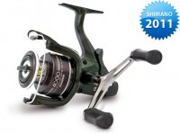 Shimano BAITRUNNER XT 2500 FA.jpg
