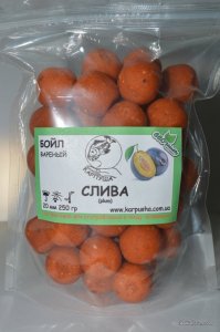 Бойлы вареные Слива  20 мм 250 г.JPG