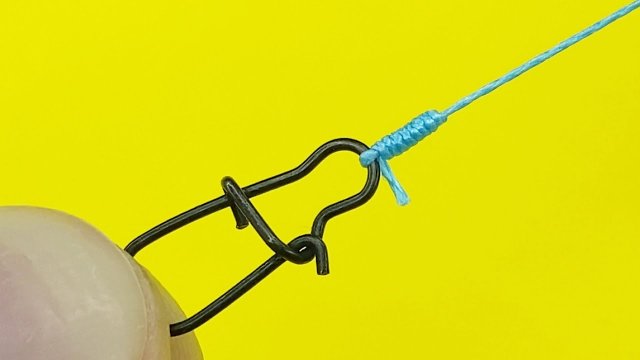 Как правильно привязать вертлюжок или застежку? Clinch Knot - проверено на практике!