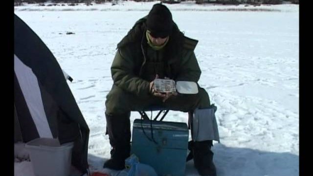 Ловим зимой  Ловим Уклейку   Часть 2