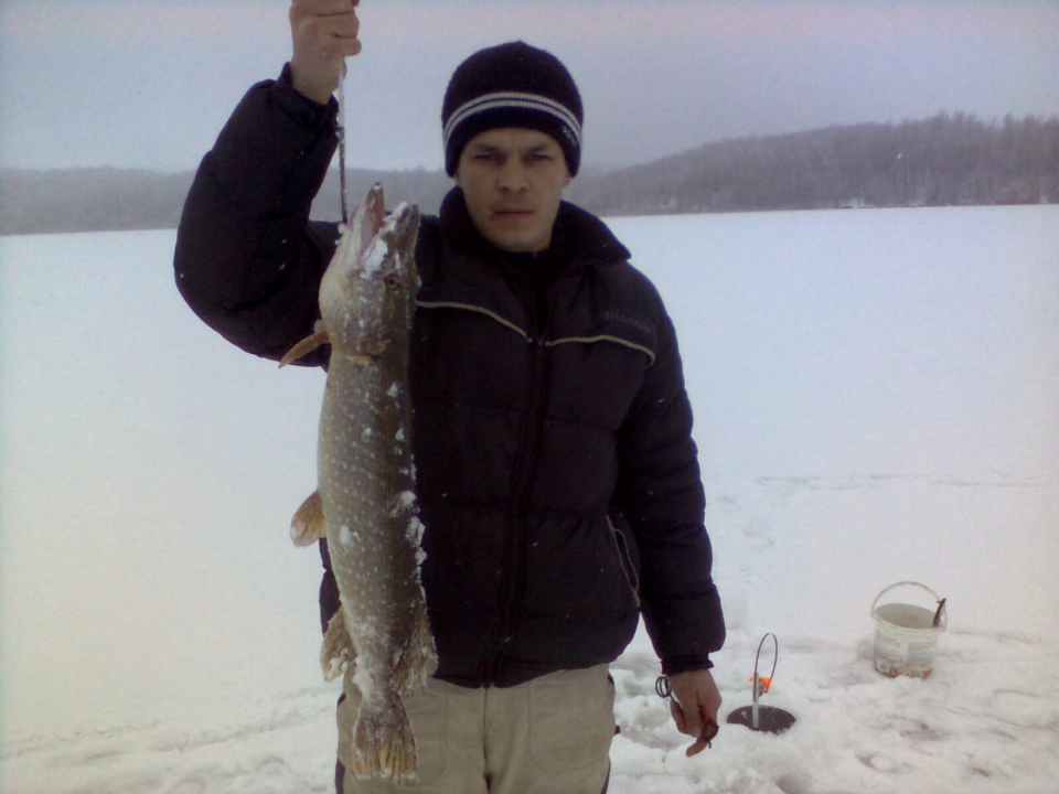 Первая щука в новом 2013 году. 7 Января 2013г.<br />
__________________<br />
Поближе!<img...