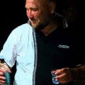 Женя, Хижак